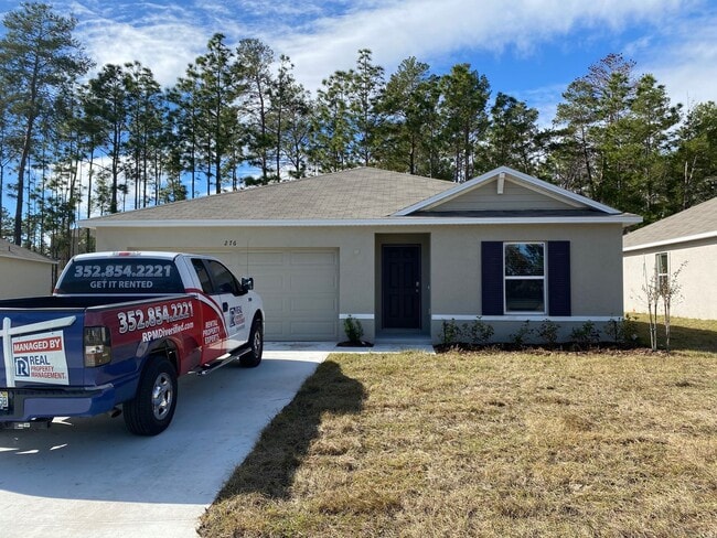 property at 276 Hickory Course Radial