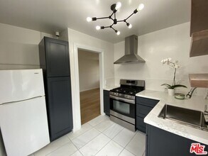 5420 Alvern Cir in Los Angeles, CA - Building Photo - Building Photo