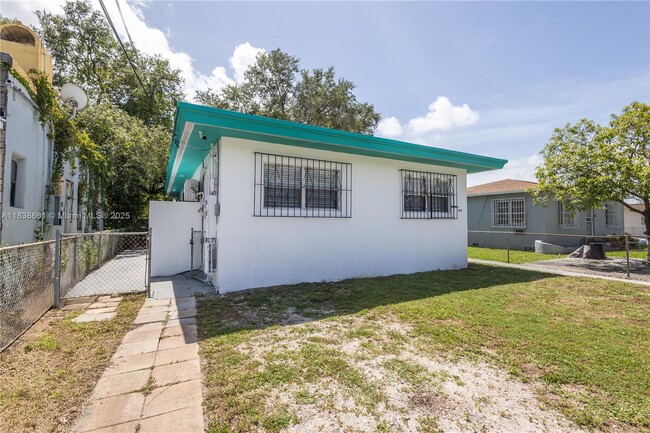 property at 7010 NW 5th Pl