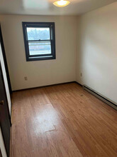 6 Elm St in Northfield, NH - Building Photo - Building Photo