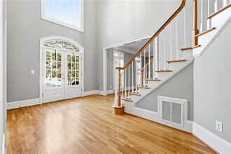 5020 Greatwood Ln in Alpharetta, GA - Building Photo - Building Photo