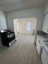12209 Corlett Ave in Cleveland, OH - Building Photo - Building Photo