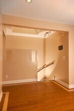 384 Webster Ave in Jersey City, NJ - Foto de edificio - Building Photo