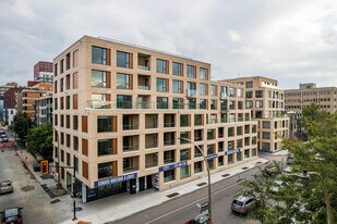 SUMA Rental Condos in Montréal, QC - Building Photo