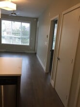 1948-1948 N Parallel Rd in Abbotsford, BC - Building Photo - Building Photo