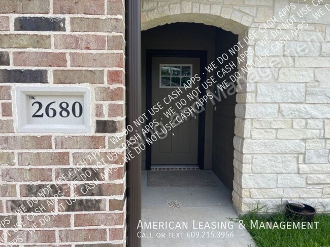 2680 St Helena St in Beaumont, TX - Building Photo - Building Photo