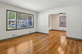 1843 Longdale Dr in Decatur, GA - Building Photo - Building Photo