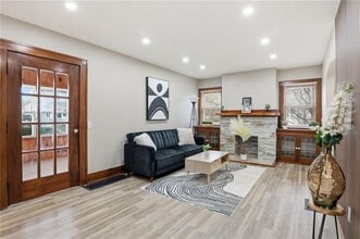 126 Brookridge Dr in Rochester, NY - Foto de edificio - Building Photo