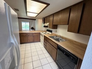130 Castle Rock Rd in Sedona, AZ - Building Photo - Building Photo