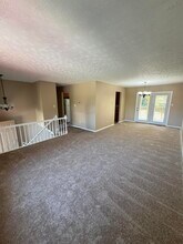 3372 Otter Creek Dr in Lexington, KY - Building Photo - Building Photo
