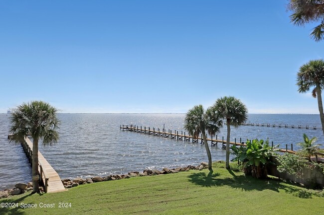 3459 S Washington Ave in Titusville, FL - Building Photo - Building Photo