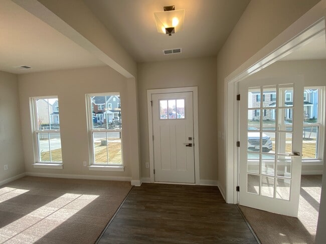 274 Goldenstar Ln in Portsmouth, VA - Building Photo - Building Photo