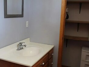 1115 6th Ave E in Alexandria, MN - Building Photo - Building Photo