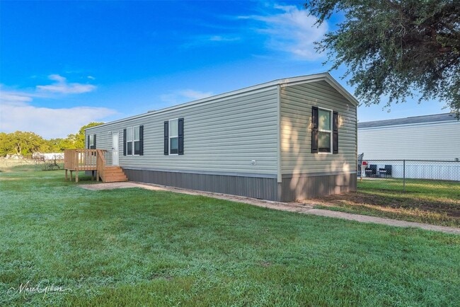 property at 1956 Rossie Lee Dr