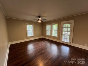 1525 Browns Ave in Charlotte, NC - Building Photo - Building Photo