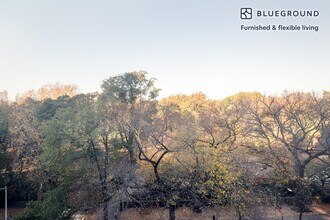 952 5th Ave in New York, NY - Building Photo - Building Photo