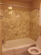 2654 N Foothill Road in Medford, OR - Building Photo - Building Photo