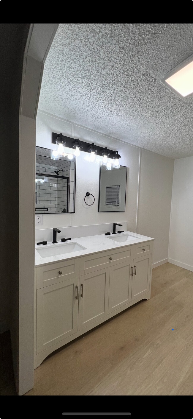 3306 Summercrest Ct in Granbury, TX - Building Photo - Building Photo