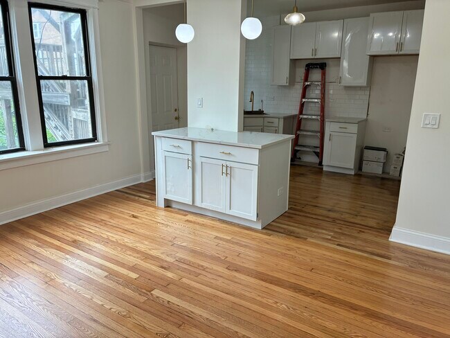 6142 S Rhodes Ave in Chicago, IL - Foto de edificio - Building Photo