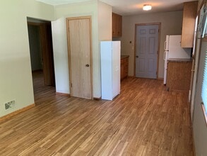 737 Forest Hills Dr SW, Unit 737 in Rochester, MN - Building Photo - Building Photo