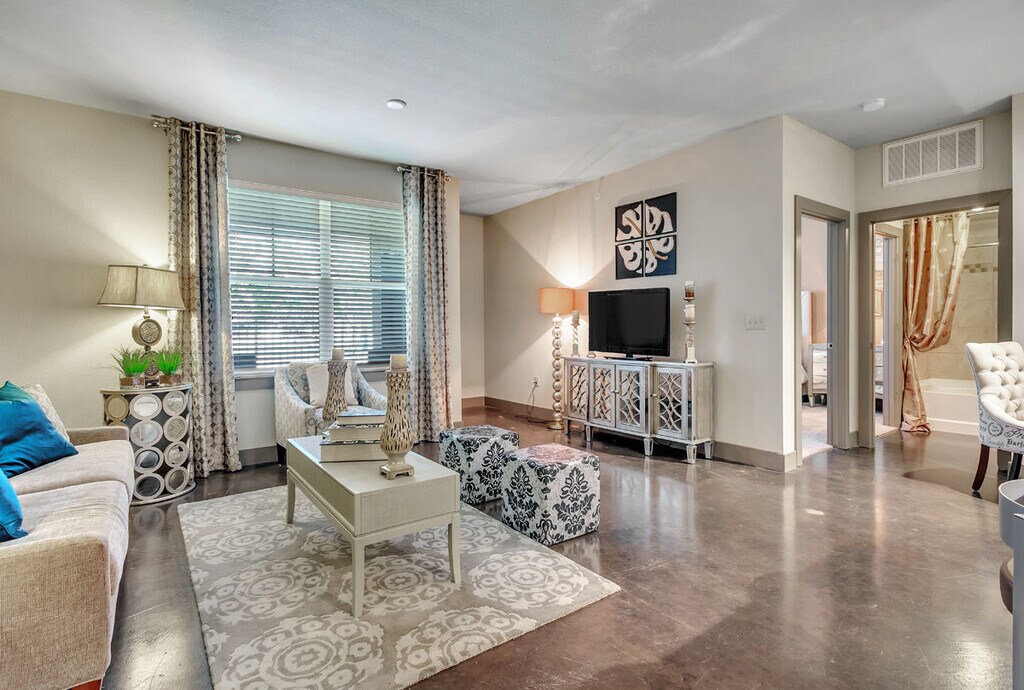 Dayrise at Centreport Apartments in Fort Worth, TX