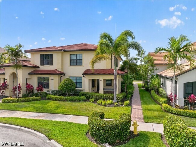 property at 1435 Santiago Cir