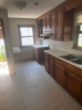 3878 E 143rd St in Cleveland, OH - Building Photo - Building Photo
