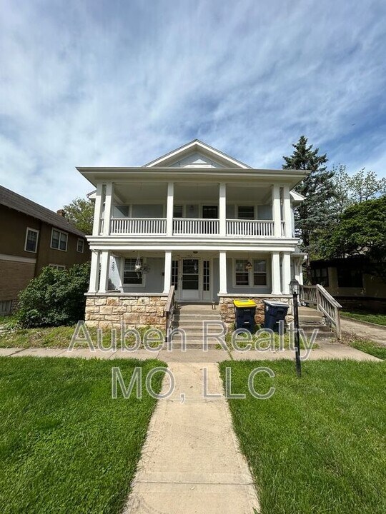 5432 Harrison St in Kansas City, MO - Building Photo