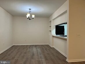 1505 Waters Edge Dr in Newark, DE - Building Photo - Building Photo