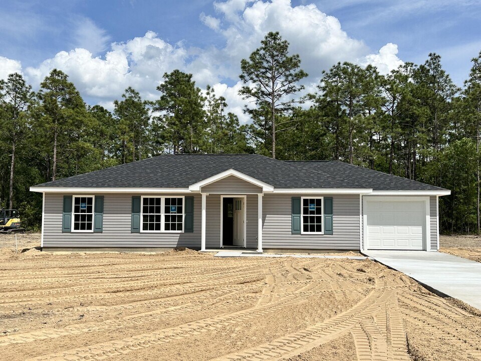 521 Church Cir Rentals in Jesup, GA
