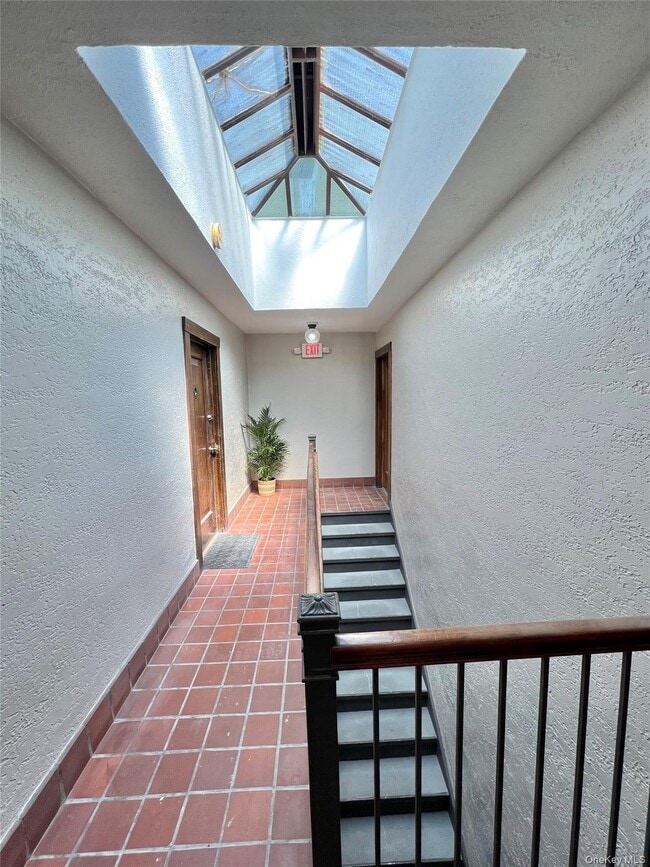 1 Haven Ct in Nyack, NY - Building Photo - Building Photo