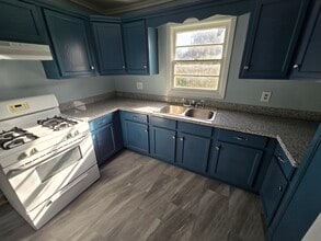 205 W Broussard St in Broussard, LA - Building Photo - Building Photo