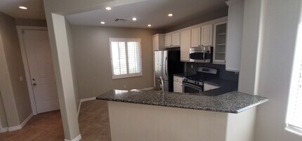 11932 Kingfisher Daisy Ct in Las Vegas, NV - Building Photo - Building Photo