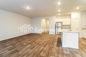 107 Crimson Ln in Savannah, GA - Building Photo - Building Photo