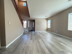 11065 Calamint Hills Ct in Henderson, NV - Building Photo - Building Photo