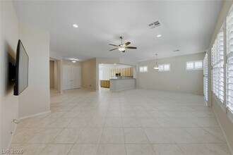 2272 Merrimack Valley Ave in Henderson, NV - Building Photo - Building Photo