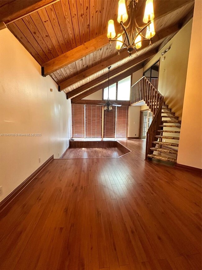 6131 NW 34th Way in Fort Lauderdale, FL - Building Photo - Building Photo