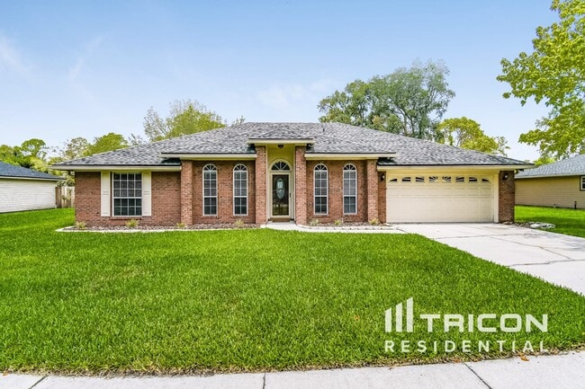 property at 4399 Princess Labeth Ct W