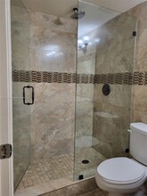 10155 NW 9th Street Cir, Unit 4-505 in Miami, FL - Building Photo - Building Photo