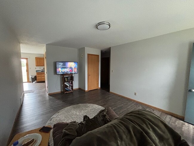 6583 Niagara Cir in Stevensville, MI - Building Photo - Building Photo