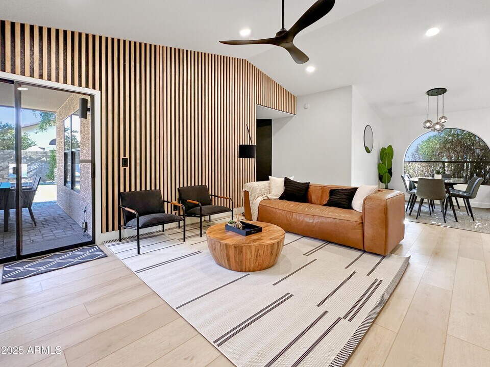 16653 N 59th St in Scottsdale, AZ - Foto de edificio