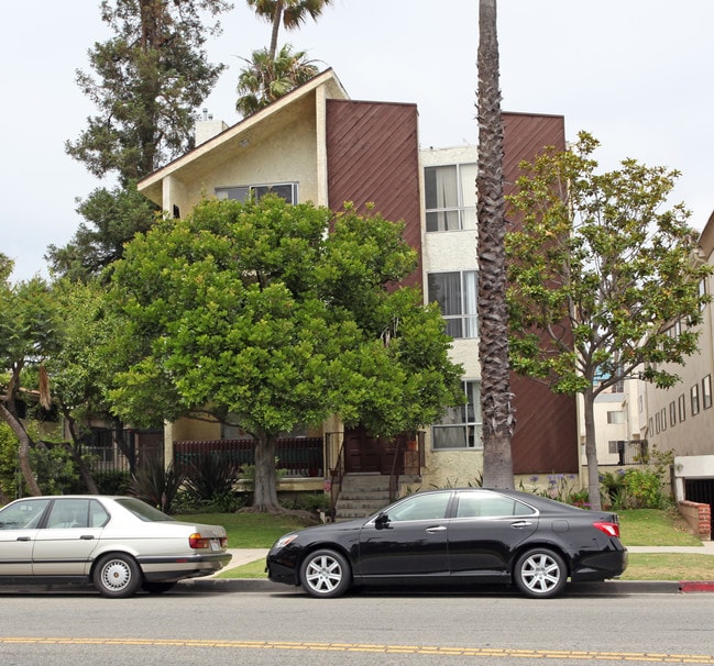 1143 Lincoln Blvd in Santa Monica, CA - Building Photo - Building Photo