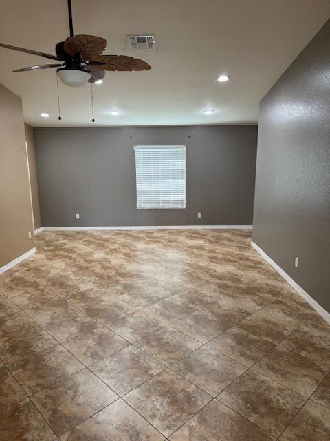 2082 SW Newport Cir in Port St. Lucie, FL - Building Photo - Building Photo