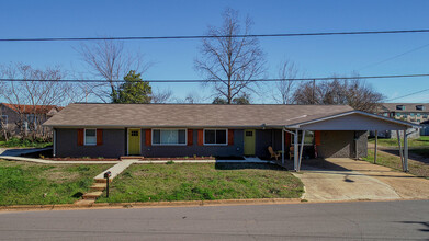 1707 4th Ave E, Unit 1707 4th Ave E in Tuscaloosa, AL - Foto de edificio - Building Photo