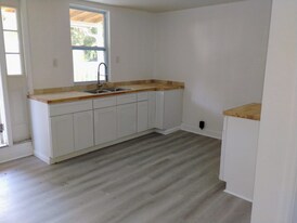 1448 Parental Home Rd in Jacksonville, FL - Building Photo