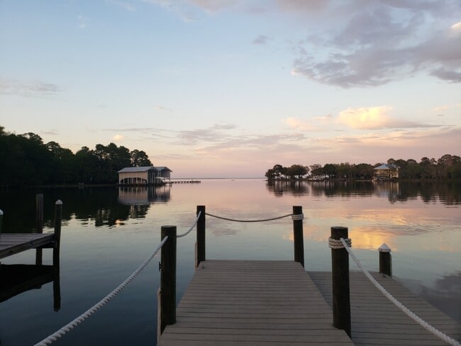 76 Beacon Point Dr in Santa Rosa Beach, FL - Building Photo - Building Photo