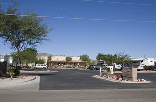 Shiprock RV Resort-120 Spaces Apartments