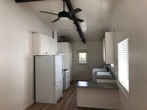 315 Sherman St in Healdsburg, CA - Building Photo - Building Photo