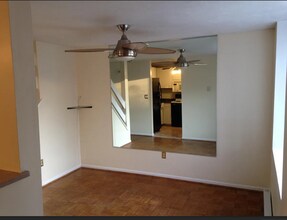 28 Cortez Dr in Nashua, NH - Building Photo - Building Photo