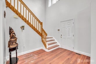 10 Sawgrass Ct in Monroe Township, NJ - Building Photo - Building Photo